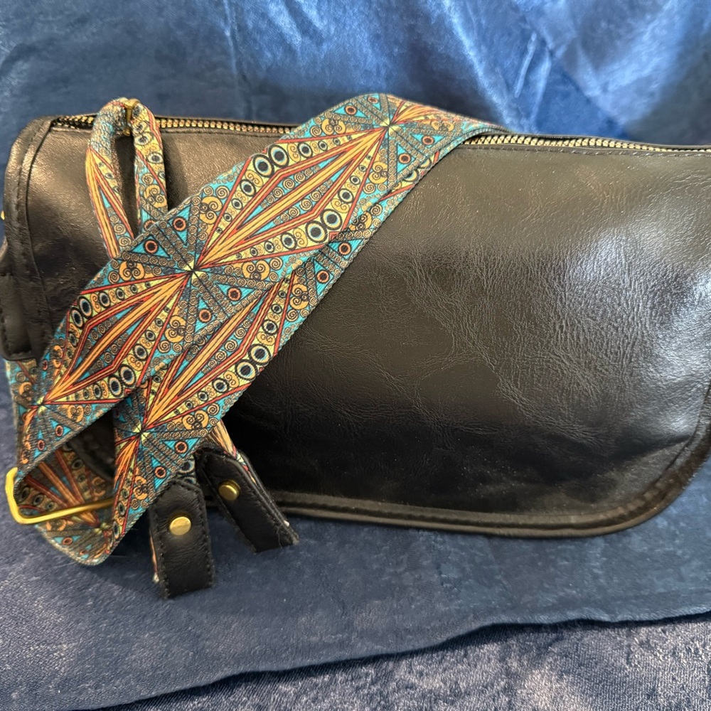Black Leather Crossbody Bag with Patterned Strap